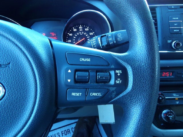 2016 Kia Sedona LX