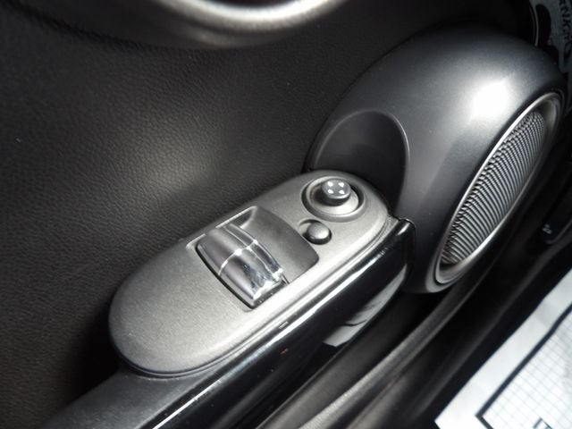 2015 MINI Cooper S Base