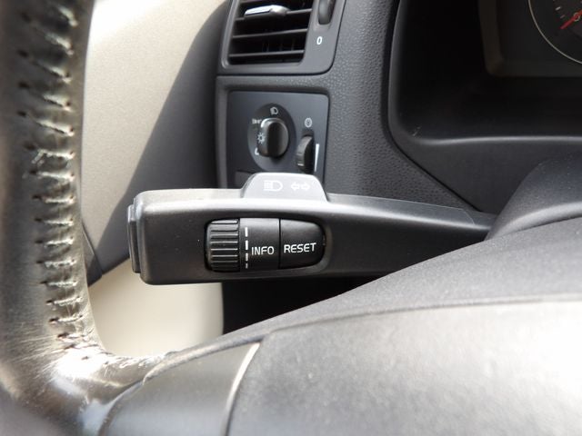 2011 Volvo C30 T5