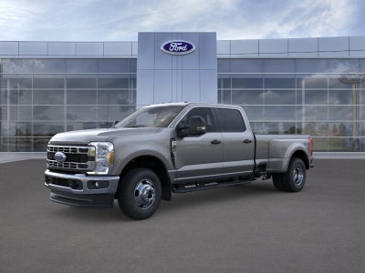 2026 Ford Super Duty F-350® XLT