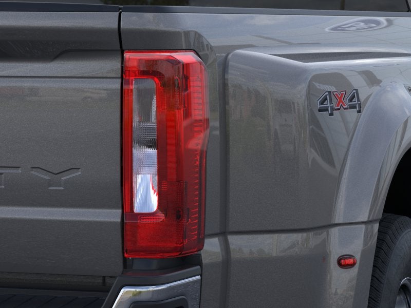 2026 Ford Super Duty F-350® XLT